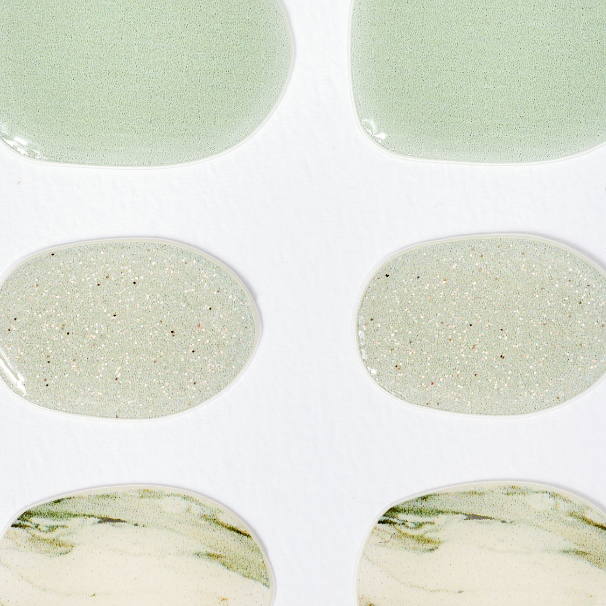 ブラッシンググリーン